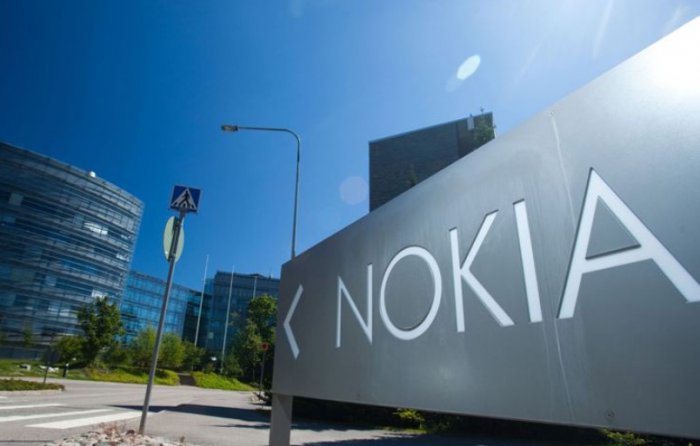 :  Nokia    