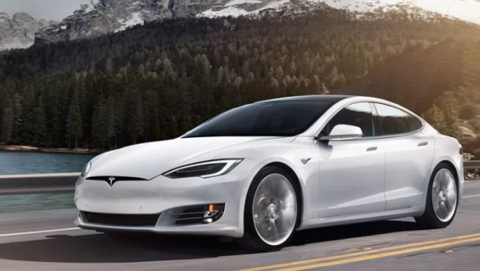 Даг Филд покидает компанию Tesla 2