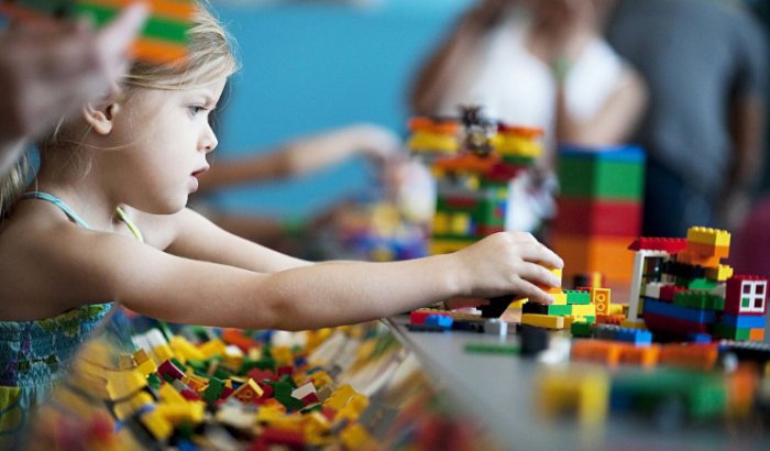 Что случится, если проглотить деталь конструктора Lego? 2